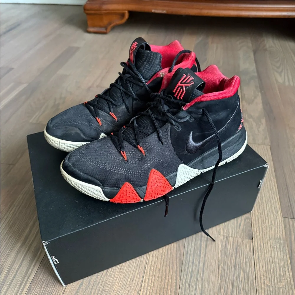 Nike Kyrie 4 Bricks - Picture 2 of 4